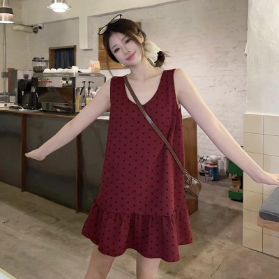 U领波点宽松连衣裙